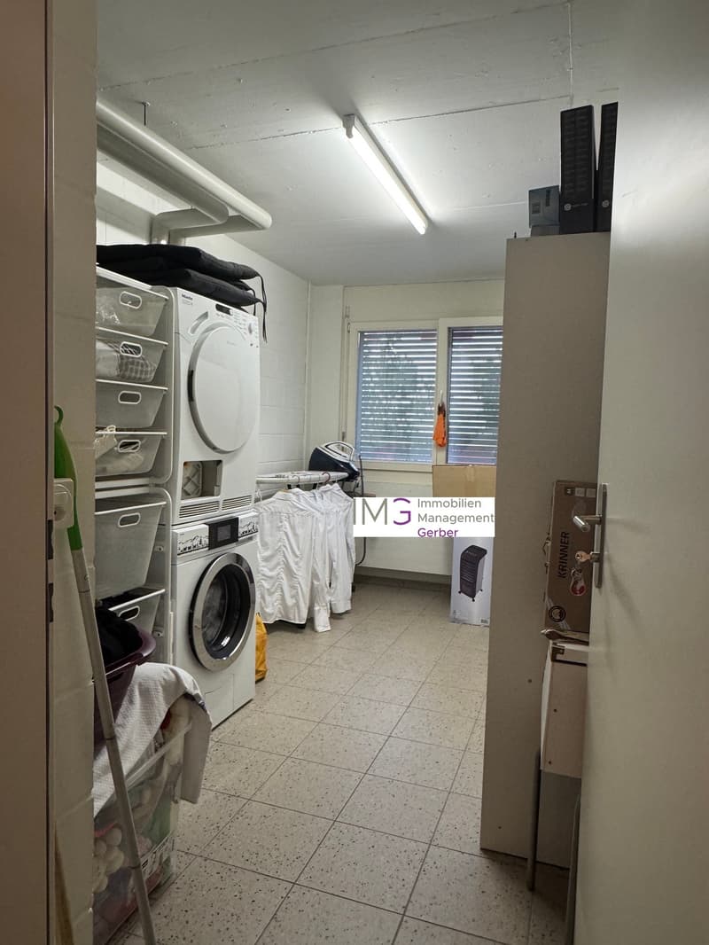 Mint-condition apartment with private laundry room (16)
