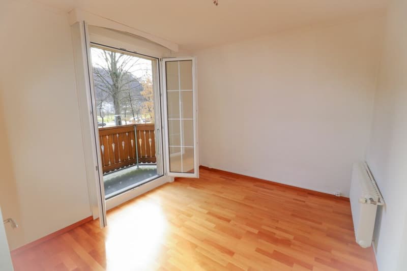 8.5-Zi-Haus, auch als Mehrgenerationenhaus nutzbar, auf 1'441 m2 Land mit Baulandreserve (14)