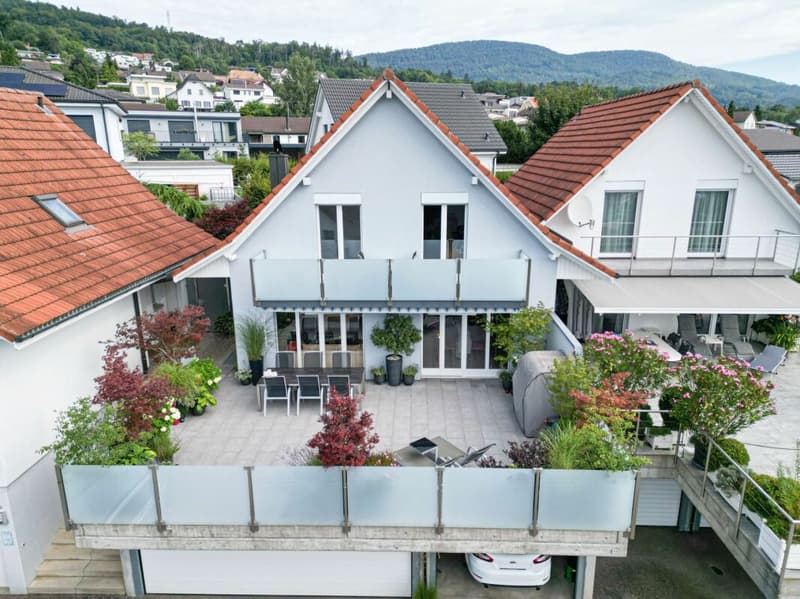 Grosszügiges 4.5-Zi-EFH mit grosser Terrasse mit fantastischer Fernsicht bis zu den Alpen (6)