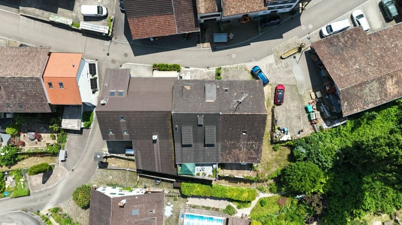 Charmant appartement avec terrasse à Bennwil (21)
