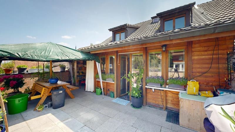 Charmant appartement avec terrasse à Bennwil (3)
