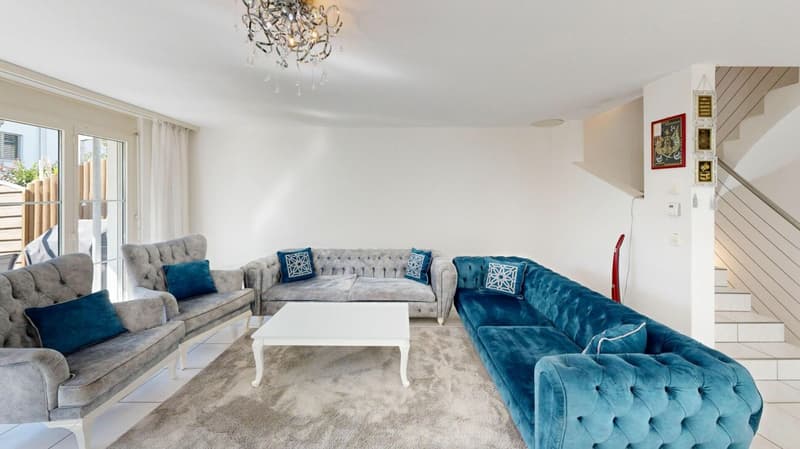 Felicità abitativa a Buchs ZH - Casa a schiera con giardino da innamorarsi (2)