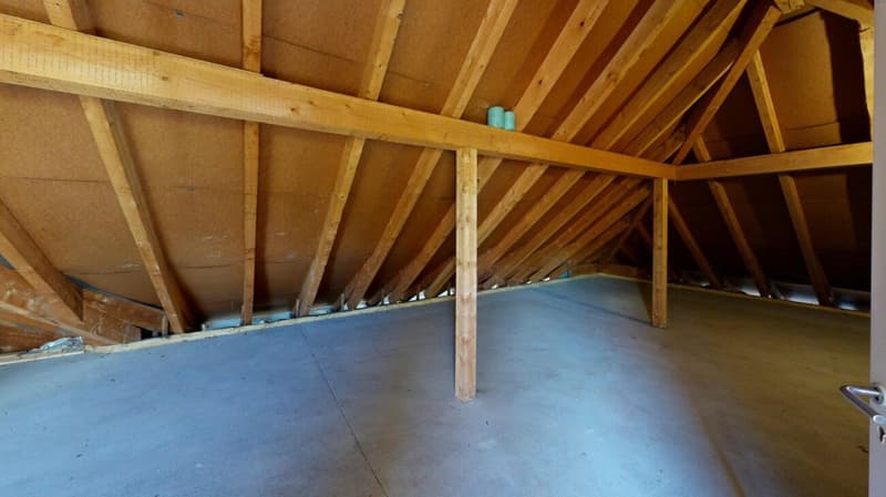 Freistehendes 5.5-Zimmer-Einfamilienhaus mit grossem Garten und vielfältigen Möglichkeiten (26)