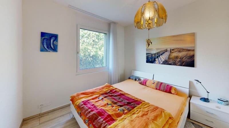 3.5-Zimmer-Gartenwohnung mit exklusivem 245 m² Garten und gedeckter Terrasse (11)