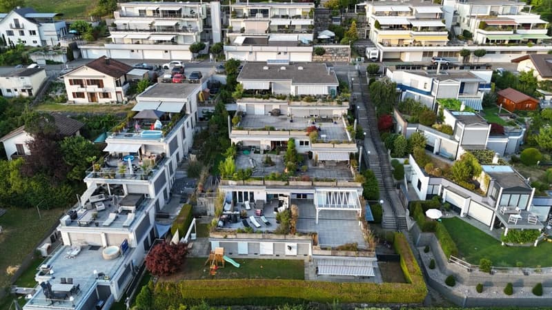 Wohnen an gehobener Lage, mit Weitsicht und grosser Terrasse (4)