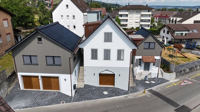 Erstvermietung: Einziehen und wohlfühlen – hochwertig renoviertes Einfamilienhaus in Boswil (1)