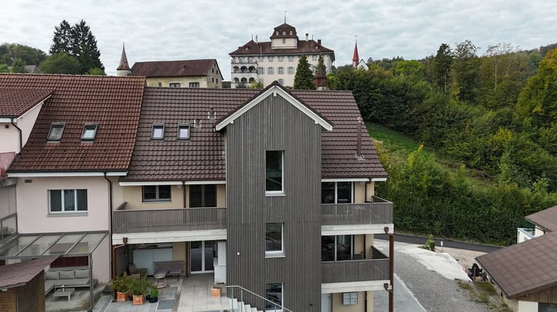 Neuwertig & vielseitig: Eigentumswohnung mit Balkon und 2 Sitzplätzen (30)