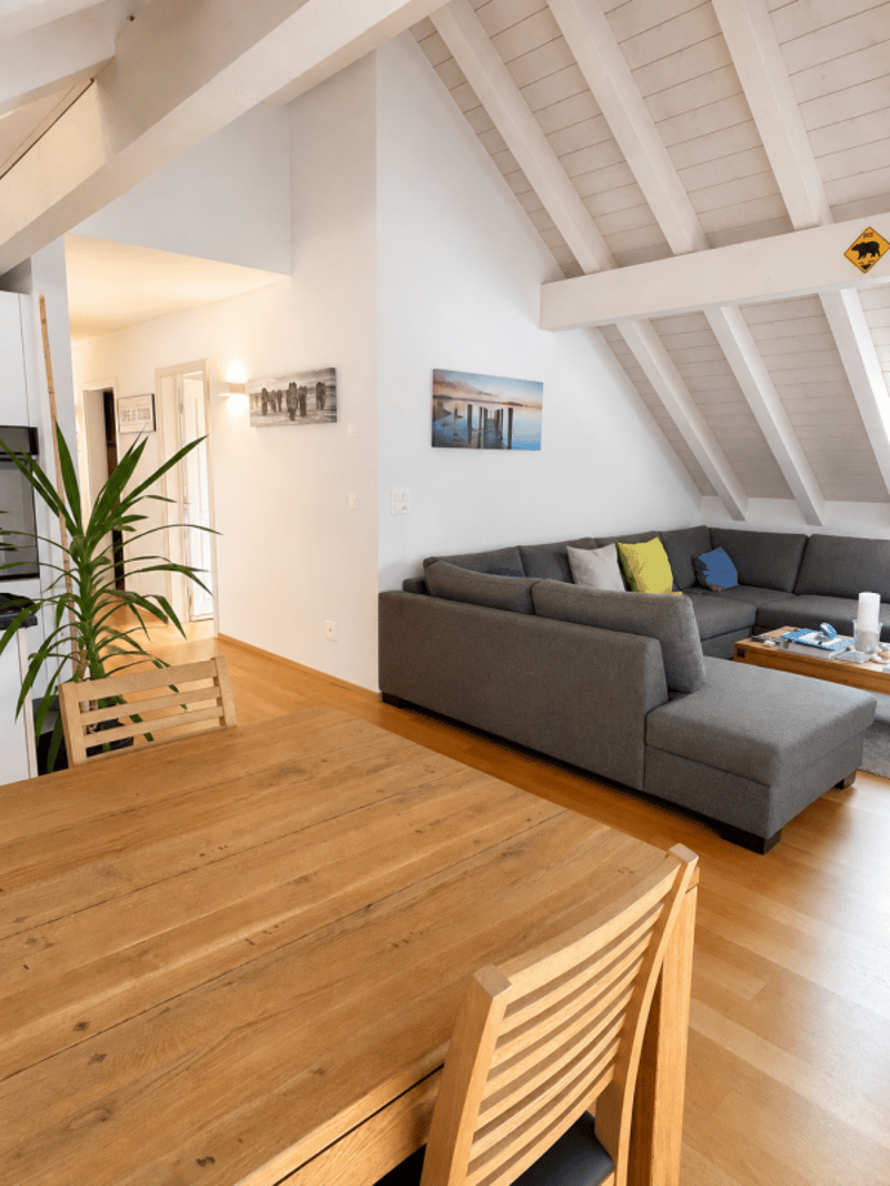 3.5-Zimmerwohnung im Dachgeschoss zu vermieten (11)