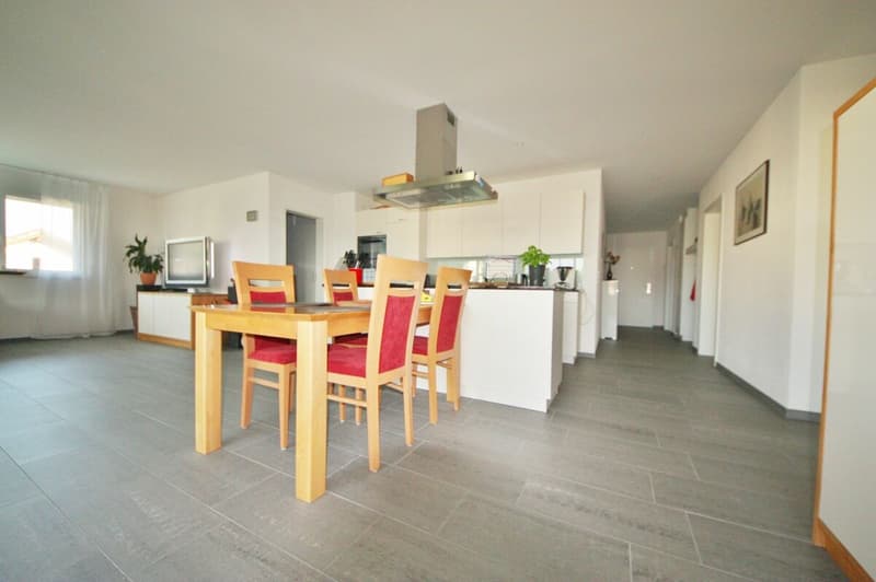 Attraktive 4.5-Zimmerwohnung im 1. Obergeschoss an ruhiger Lage (5)