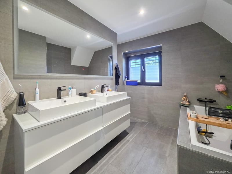 OG Badezimmer