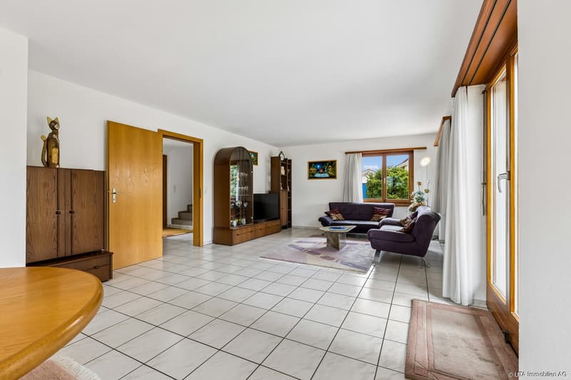 Gepflegtes Einfamilienhaus in ruhigem Quartier (7)