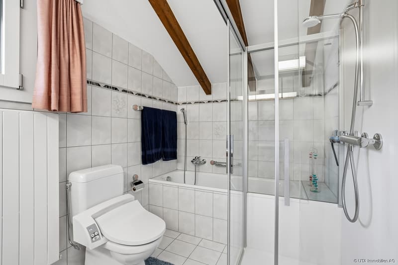 Bad / Dusche / WC - Obergeschoss