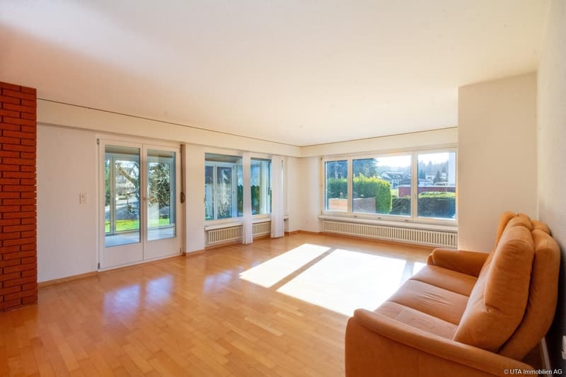 Freistehendes Einfamilienhaus, unweit des Klingnauer Stausees (5)