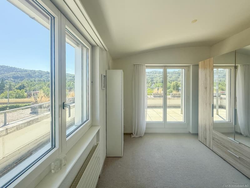 Zimmer mit Zugang zur Terrasse DG