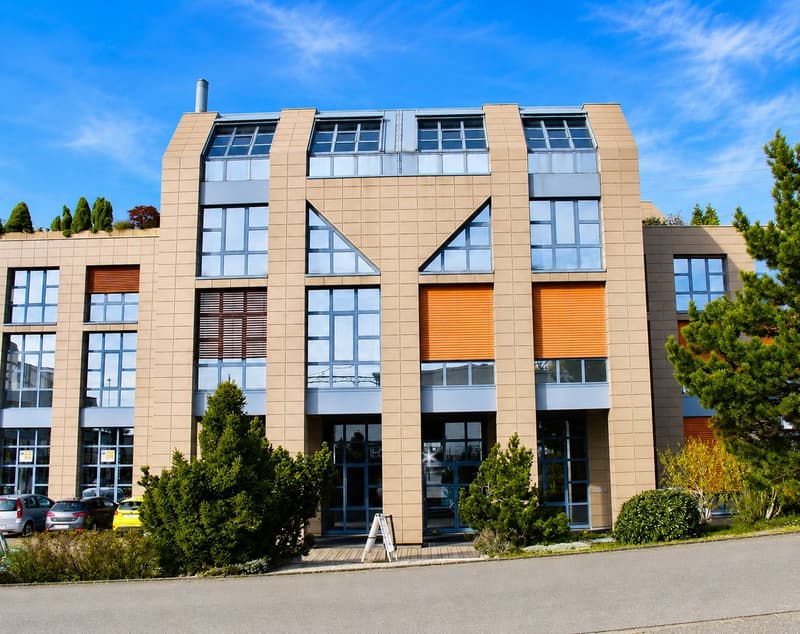 Räume für Büro, Atelier, Therapieraum, Yogakurse, Photo-Shooting, Künsteratellier, Werkraum (1)