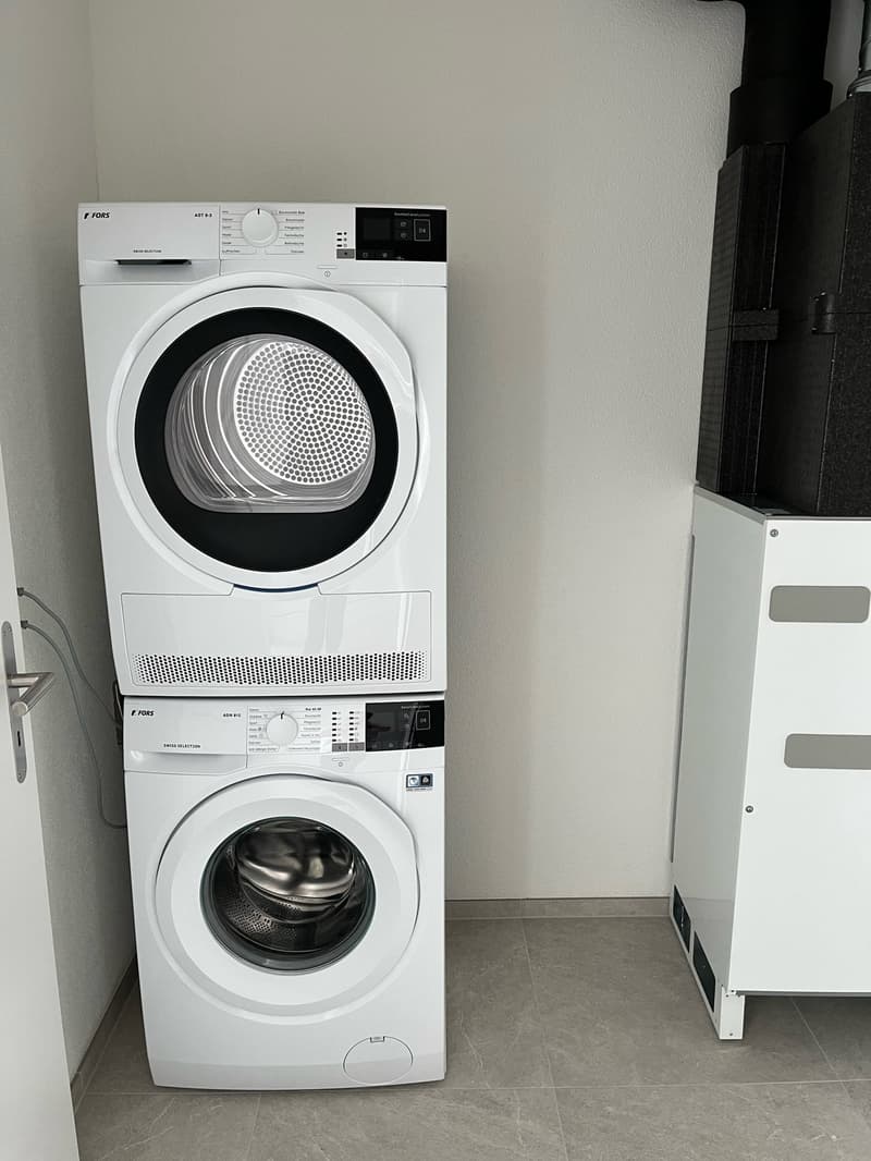 Attraktive, moderne (fast neue) 3½ Zimmerwohnung (9)