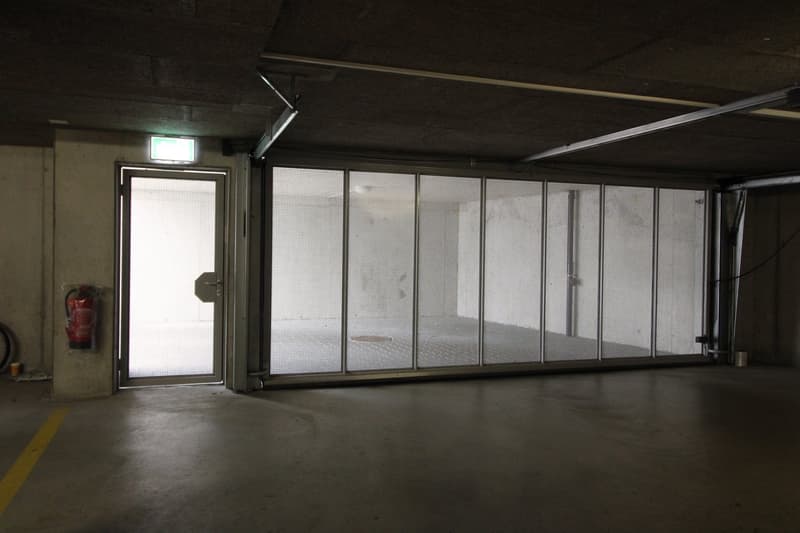 Einstellhallenplätze beim Bahnhof Gränichen (3)