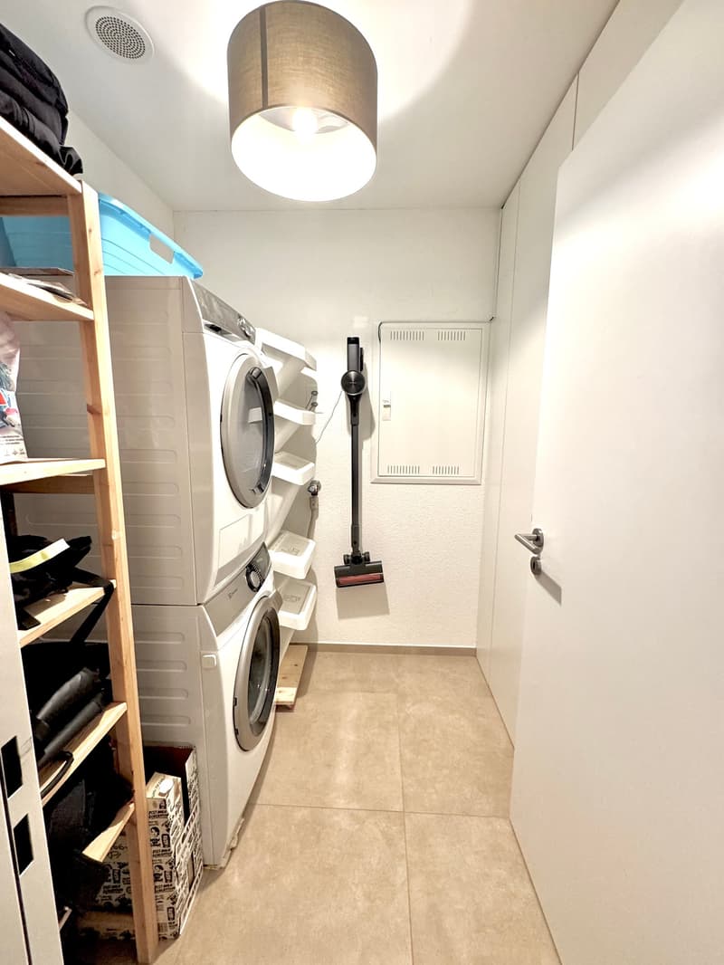3½-Zimmer-Erdgeschosswohnung mit zwei Terrassen und Gartenflächen in Lenzburg (9)