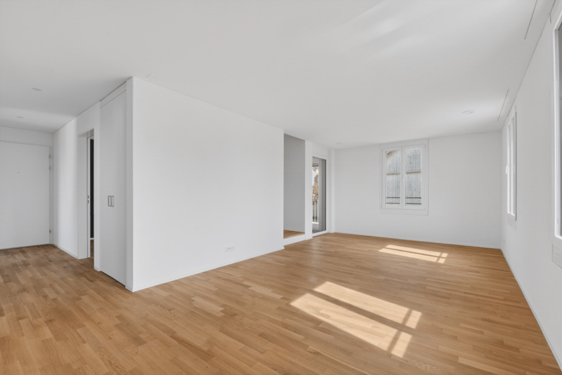 Appartement-maisonnette élégant et de haute qualité avec grande galerie, balcon et ambiance de vie calme (5)