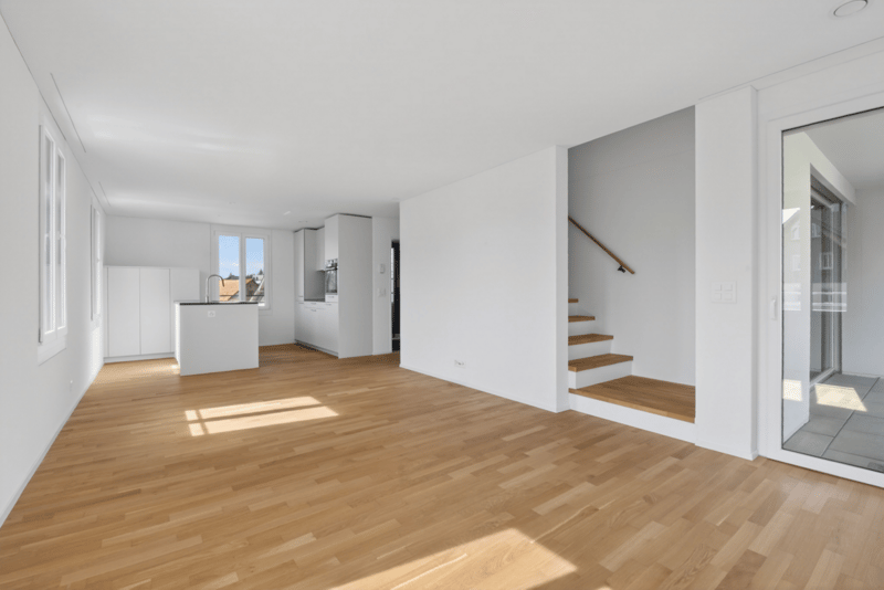 Appartement-maisonnette élégant et de haute qualité avec grande galerie, balcon et ambiance de vie calme (4)