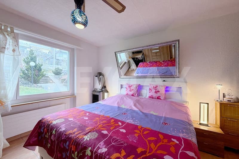 Appartement lumineux 4.5 pièces avec balcon et espace de séjour (7)