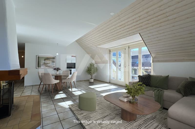 Helle 4.5-Zimmer-Dachwohnung mit Balkon an ruhiger Lage (3)