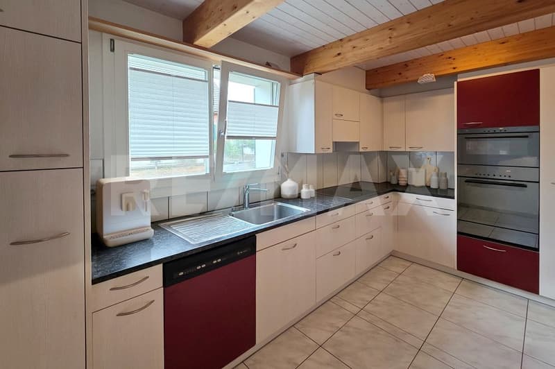 Freistehendes Einfamilienhaus in familienfreundlichem Quartier (5)