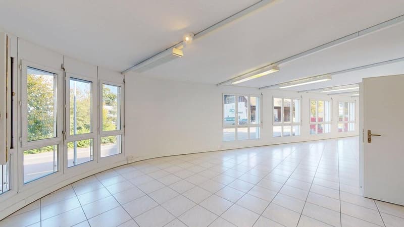 Ideal für Ihr Geschäft - Gewerbefläche oder Büro in Kölliken (9)