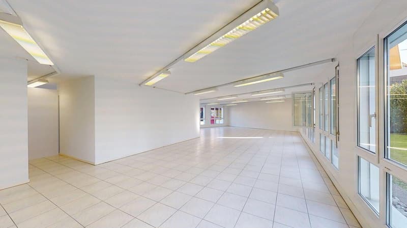 Ideal für Ihr Geschäft - Gewerbefläche oder Büro in Kölliken (5)