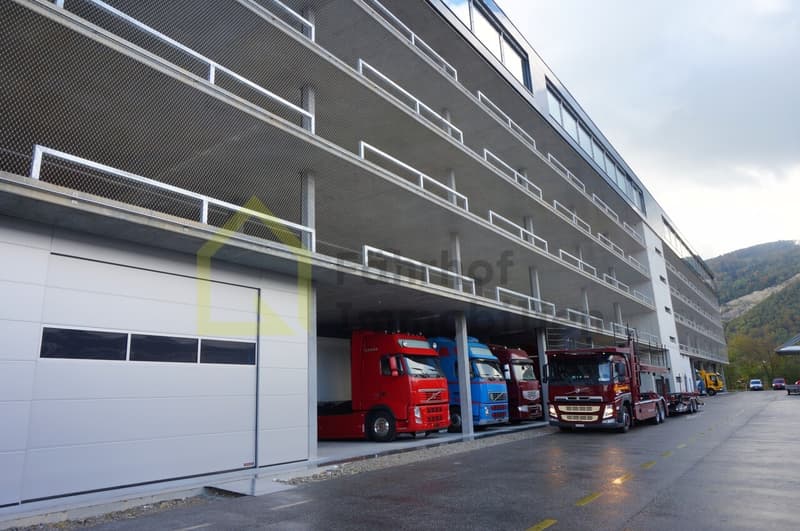 PKW - Parkplätze in Parkhaus (Ladestationen E-Mobility vorhanden) (7)