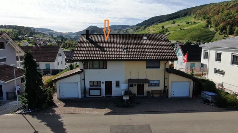 Charmantes 4.5-Zimmer-Doppeleinfamilienhaus in Schinznach – sofort verfügbar! (1)