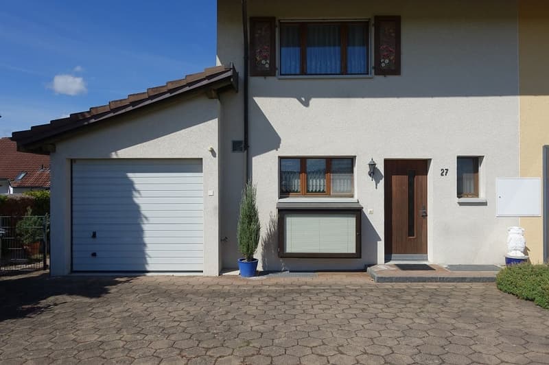 Charmantes 4.5-Zimmer-Doppeleinfamilienhaus in Schinznach – sofort verfügbar! (13)