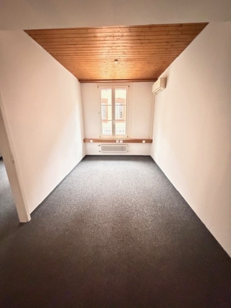 Bureaux location temporaire à prix abordables pour au moins 1 an (7)