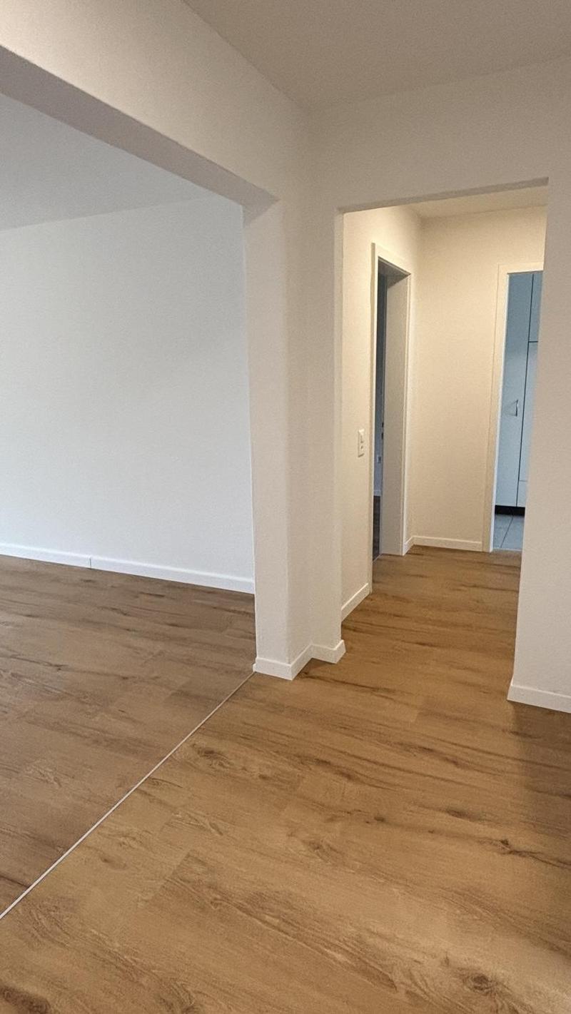 Ruhig und zentral mit grossem Balkon (4)