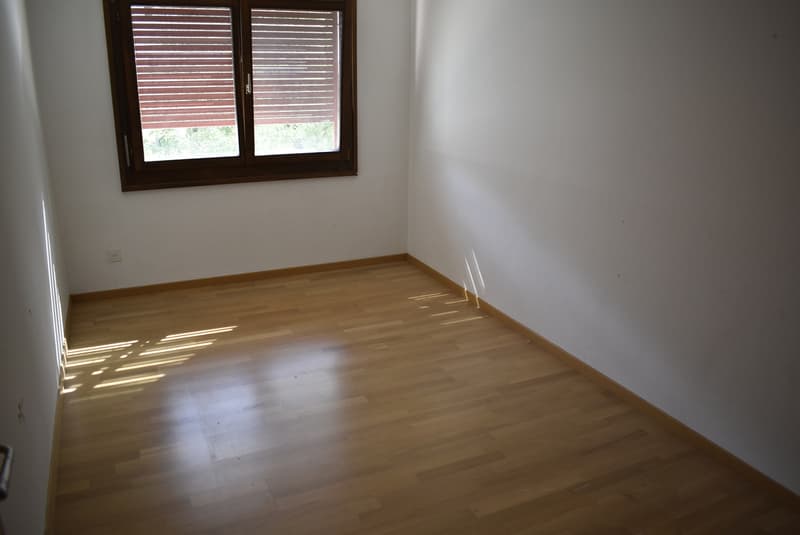 4½ Zimmer Familienwohnung an ruhiger und begehrter Lage (8)