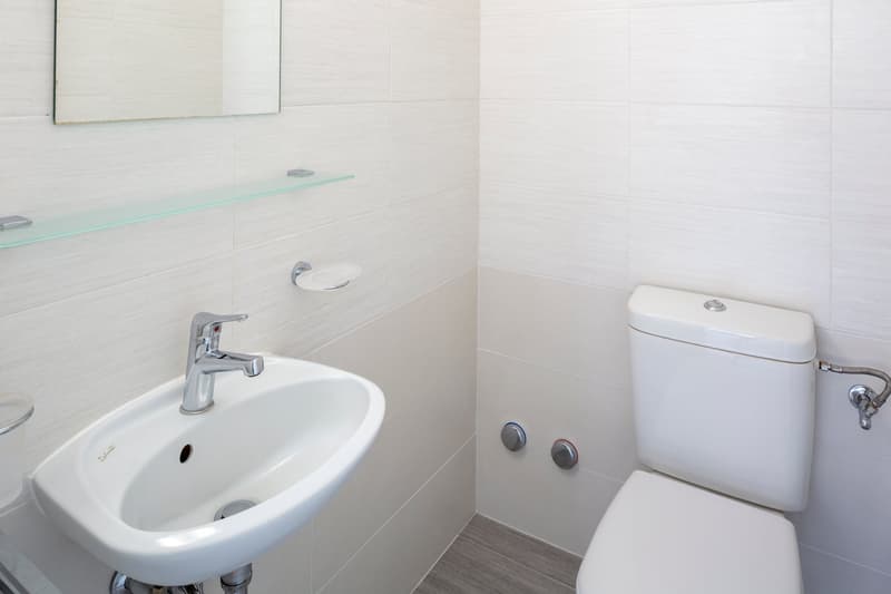 Geräumiges 4.5-Zimmer-Wohnung in ruhiger Gegend von Giubiasco (12)