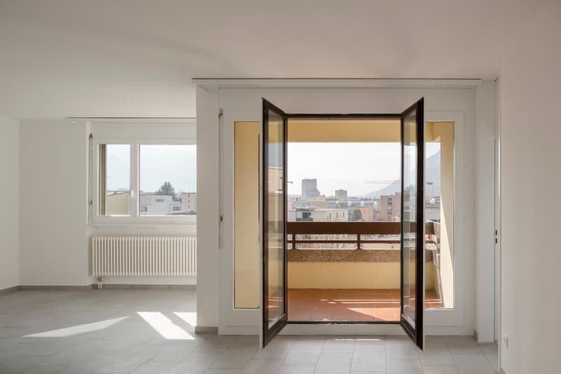 Geräumiges 4.5-Zimmer-Wohnung in ruhiger Gegend von Giubiasco (11)