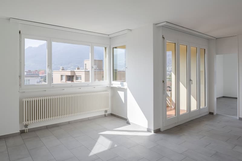 Geräumiges 4.5-Zimmer-Wohnung in ruhiger Gegend von Giubiasco (7)
