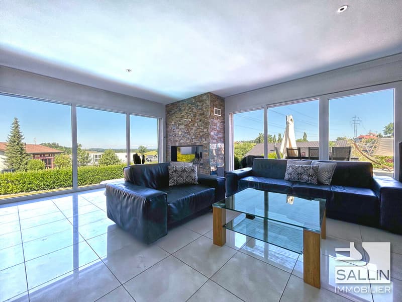 Propriété de haut standing avec piscine et appartement de 2½ pièces (2)
