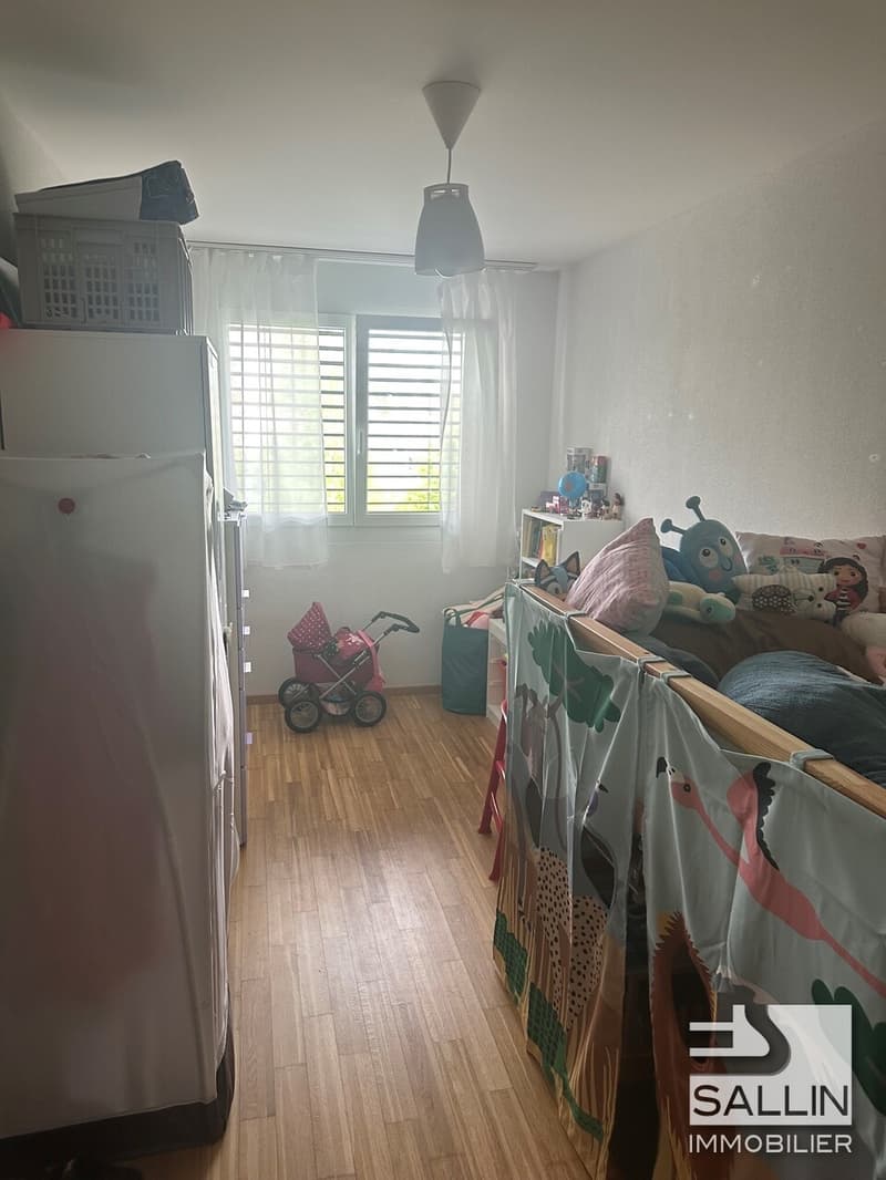 APPARTEMENT DE 3½ PIECES PROCHE DE TOUTES COMMODITES (9)