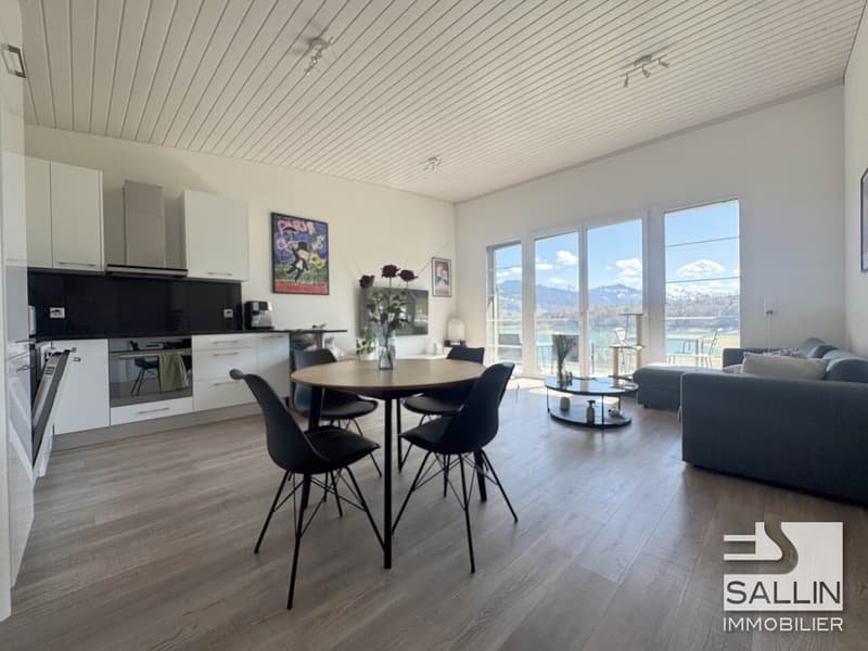 Bel appartement 3½ pièces avec vue imprenable sur le lac de la Gruyère (2)
