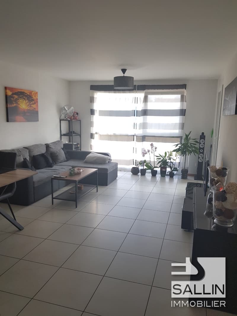 MAGNIFIQUE APPARTEMENT DE 2½ PIECES AVEC TERRASSE (4)