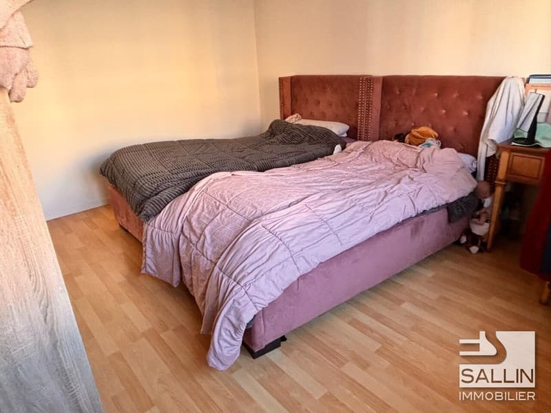 APPARTEMENT DE 4 PIECES AVEC BALCON (3)