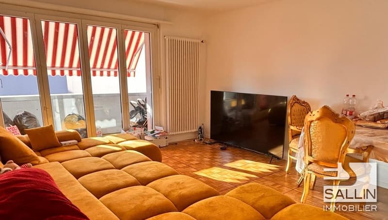 APPARTEMENT DE 4 PIECES AVEC BALCON (2)
