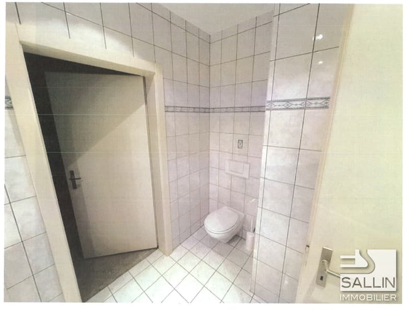 STUDIO DE 61 M² SITUE DANS UNE VILLA A PROXIMITE DES HAUTES ECOLES (8)