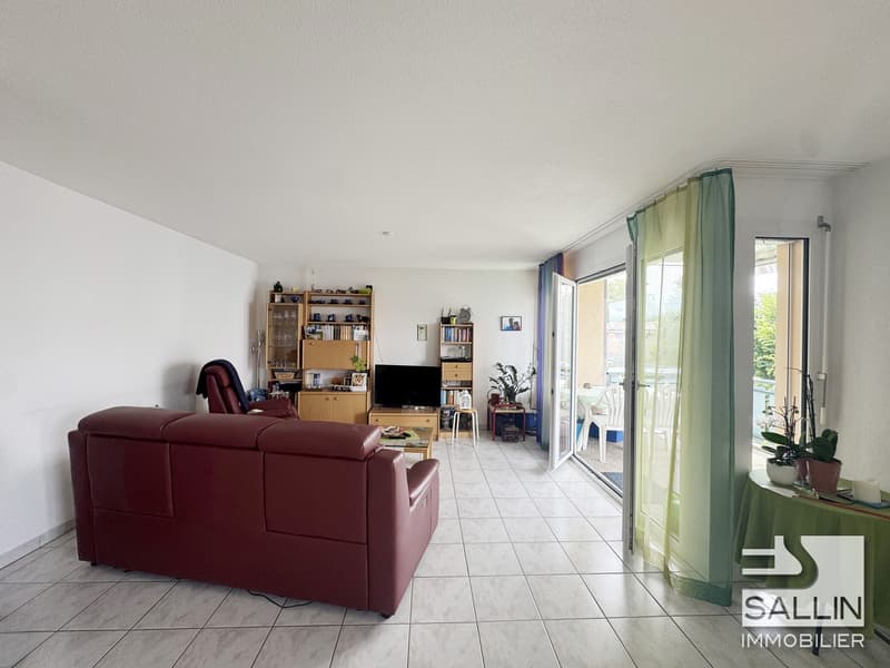Spacieux appartement de 5 pièces au 2ème étage avec place intérieure (4)