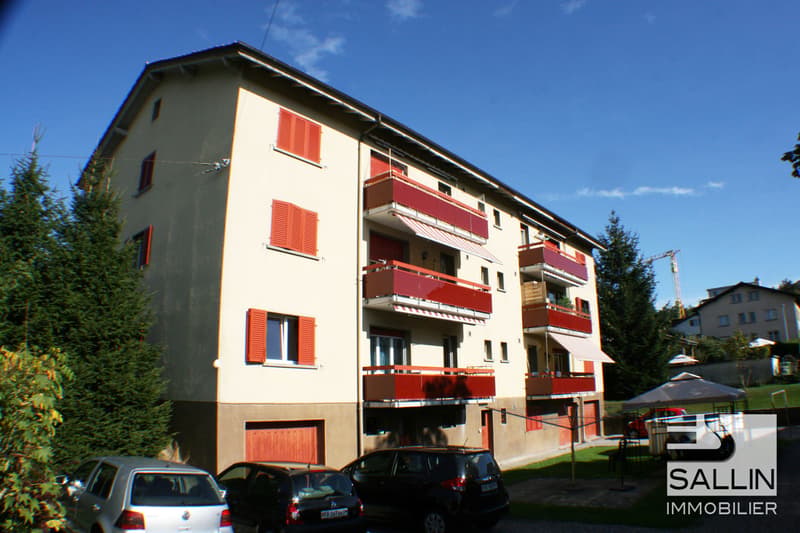 APPARTEMENT DE 2½ PIECES DANS LE QUARTIER DU JURA (1)