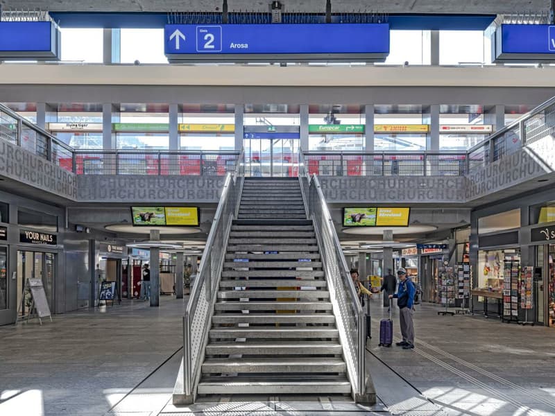 B Ladenpassage Bahnhof Chur.jpg