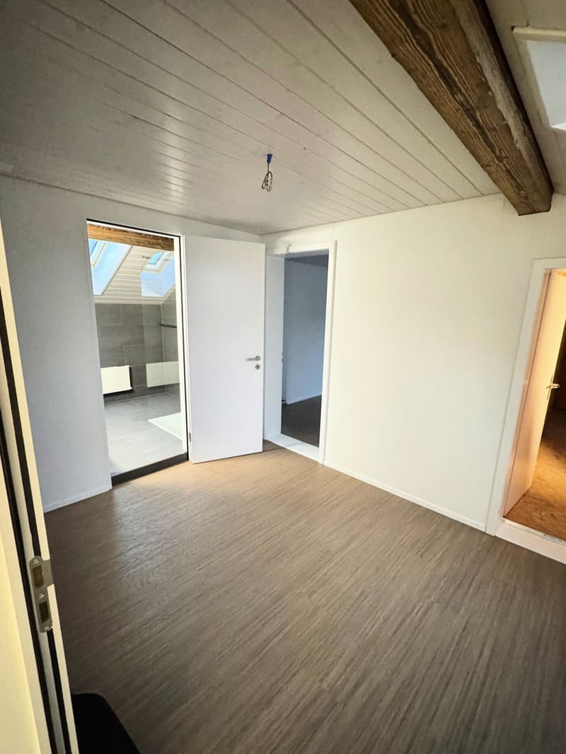 J_Eingangsbereich (I).JPG