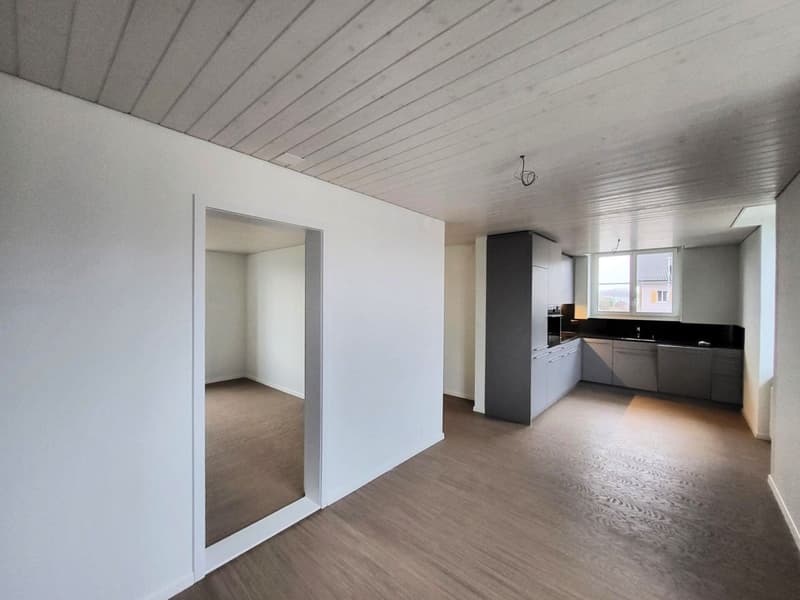 C_1.OG Entrée Wohnzimmer Küche (I).JPG